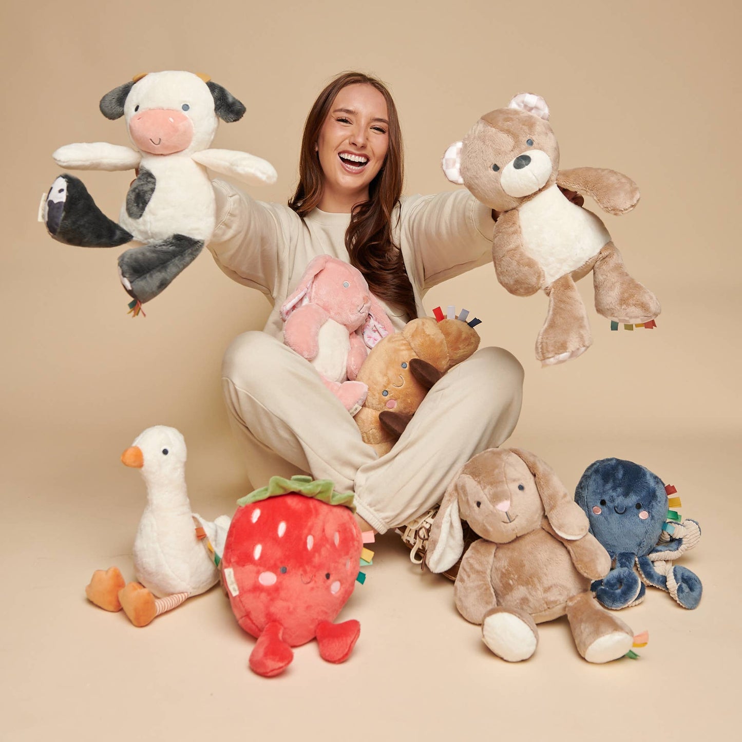 Sweetie Snuggles™ Plush: Highland Cow