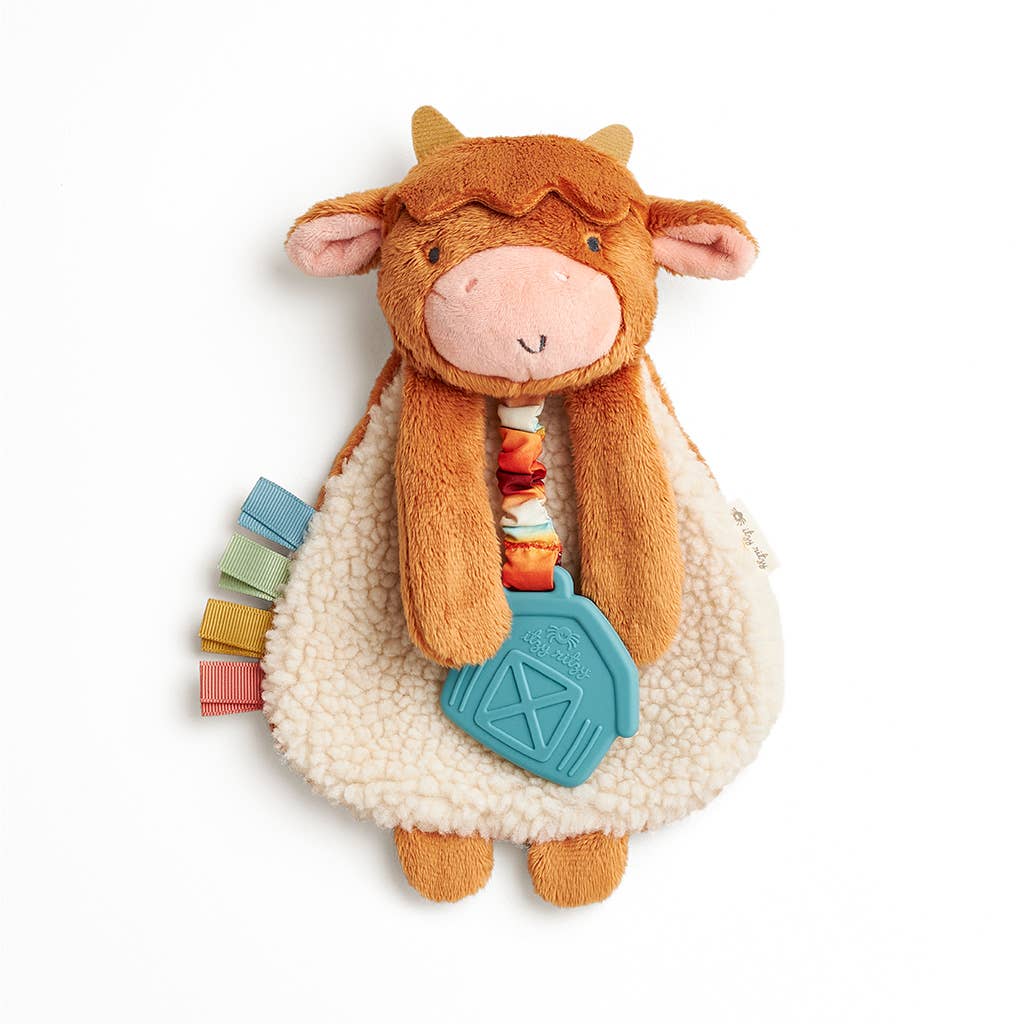 Itzy Friends Lovey™ Plush: Wyatt The Highland Cow