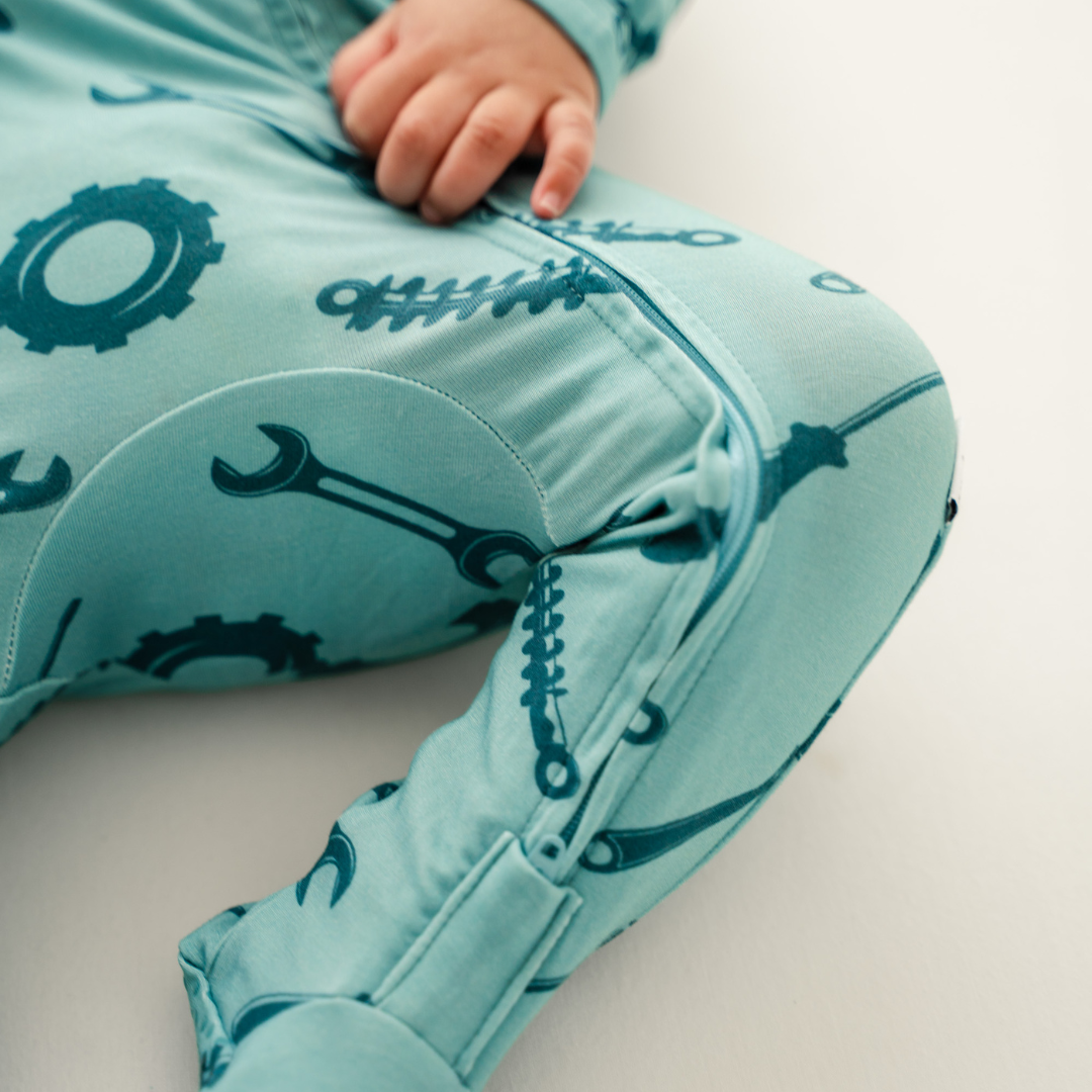 Bamboo Footed Sleepers | Peach Smiley