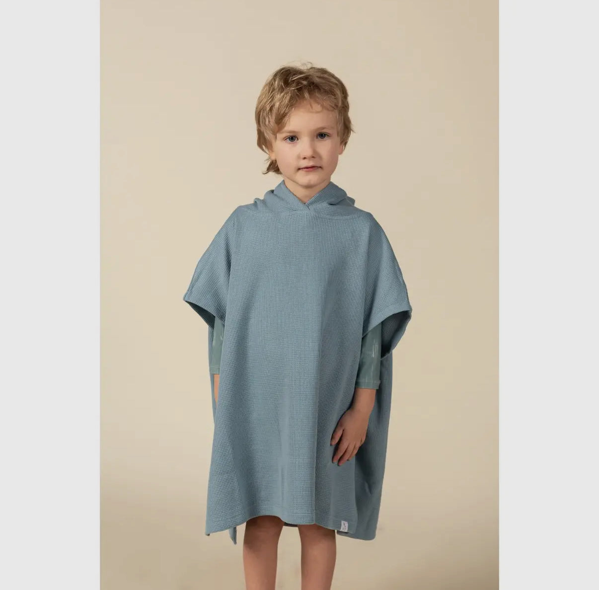 Waffle beach poncho