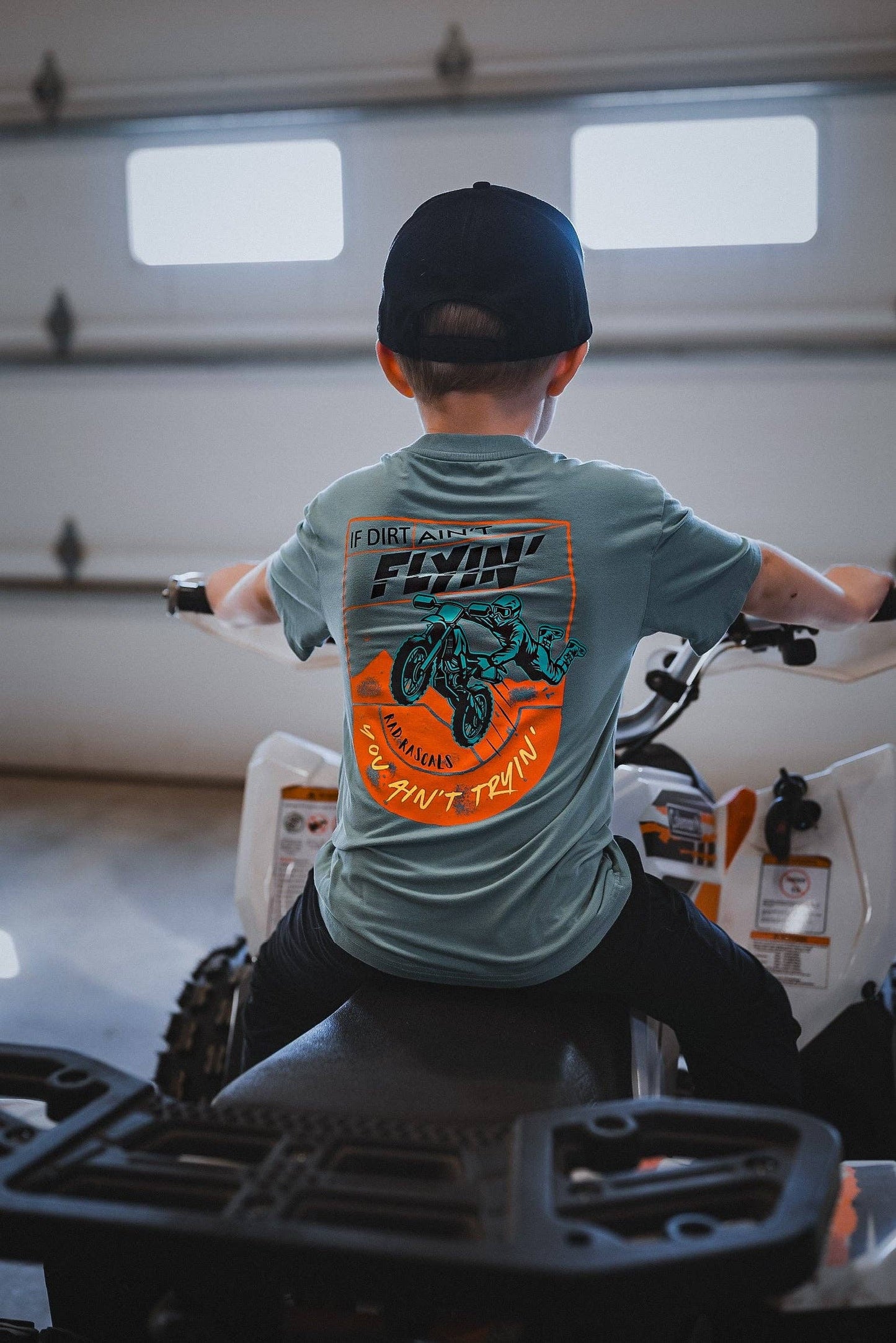 If Dirt Ain't Flyin' - T-Shirt: 2T