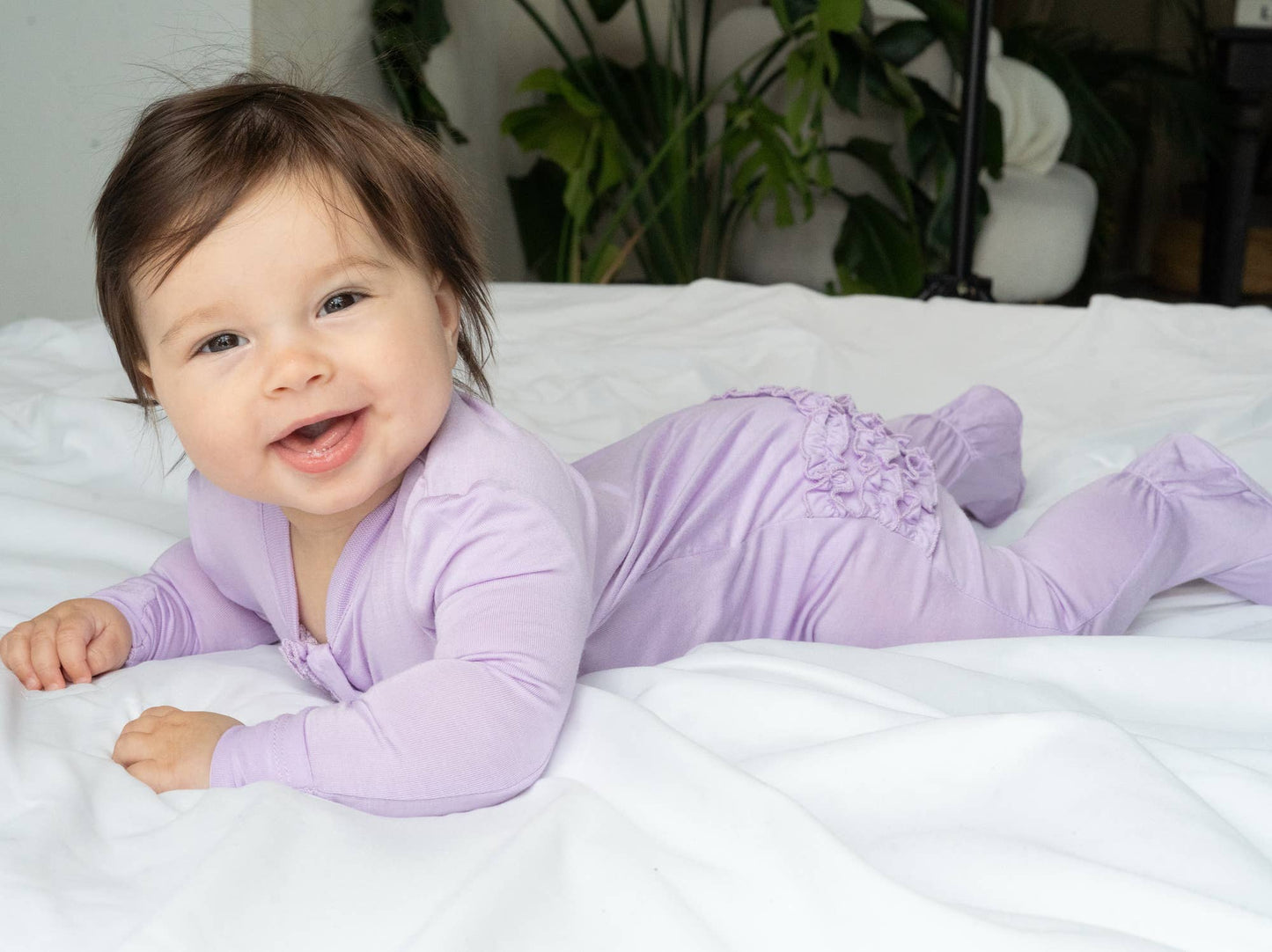 Bamboo Ruffle Footie (2 Way Zipper)