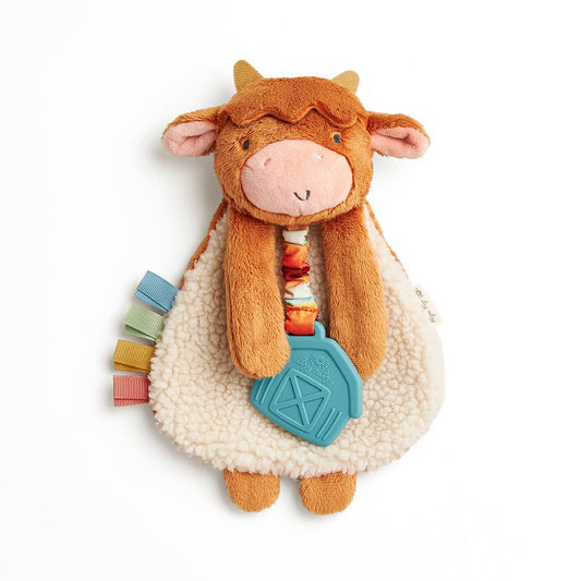 Itzy Friends Lovey™ Plush: Wyatt The Highland Cow