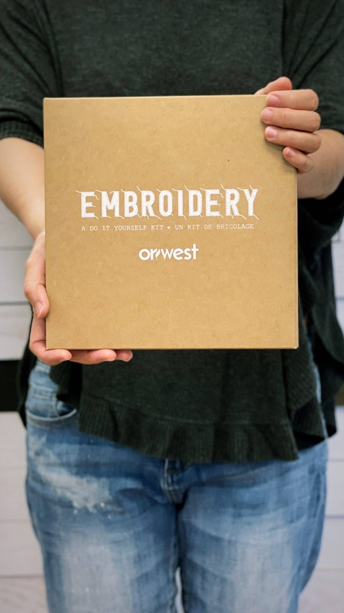 Embroidery DIY Kit: Mori