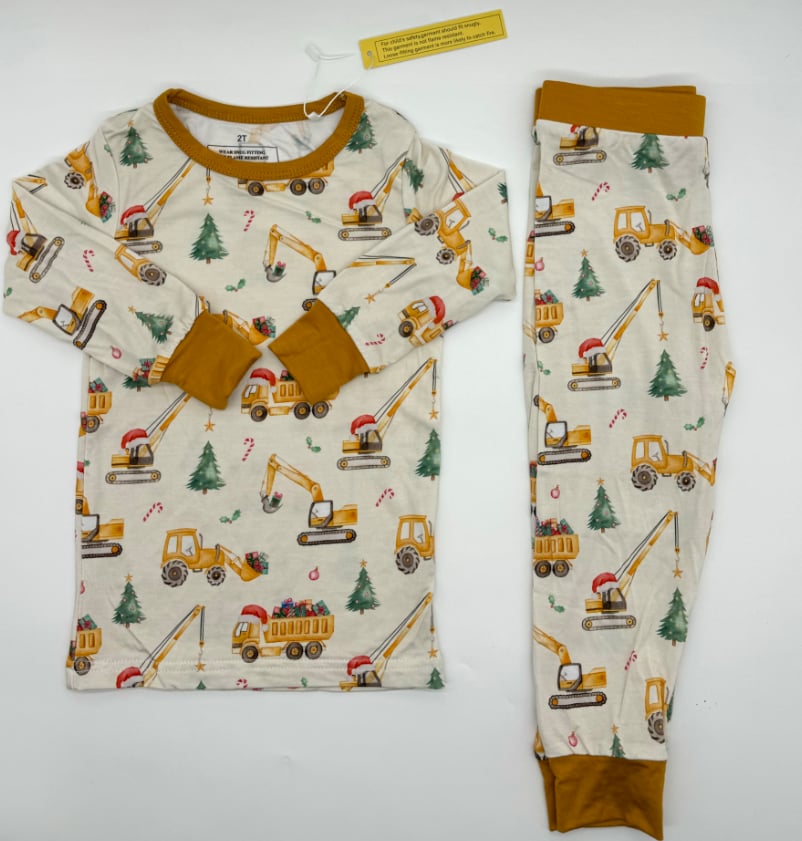 Construction Site at Christmas Time 2 piece