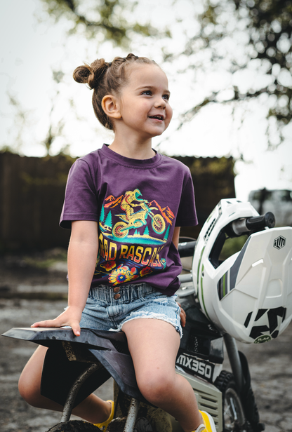 Rad Chicks Ride Bikes - T-shirt: 2T