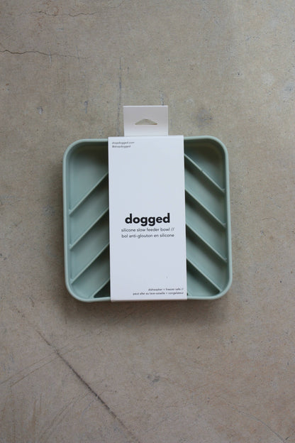 Dogged - chevron slow feeder bowl - seafoam: Seafoam