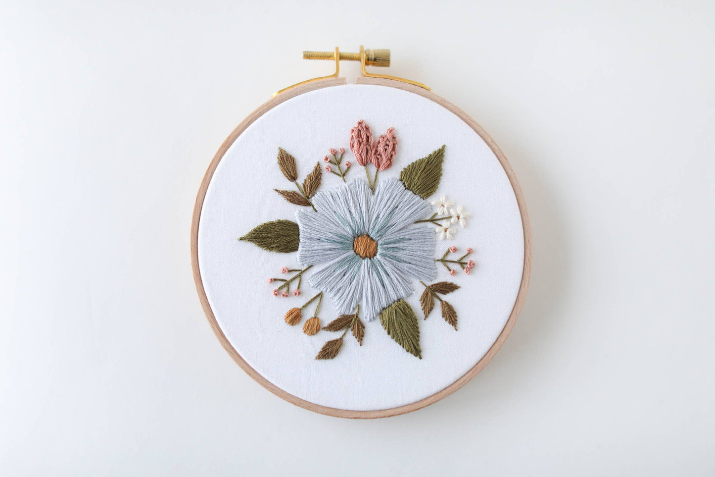 5" Beginner Floral Embroider Kit - Periwinkle Blooms